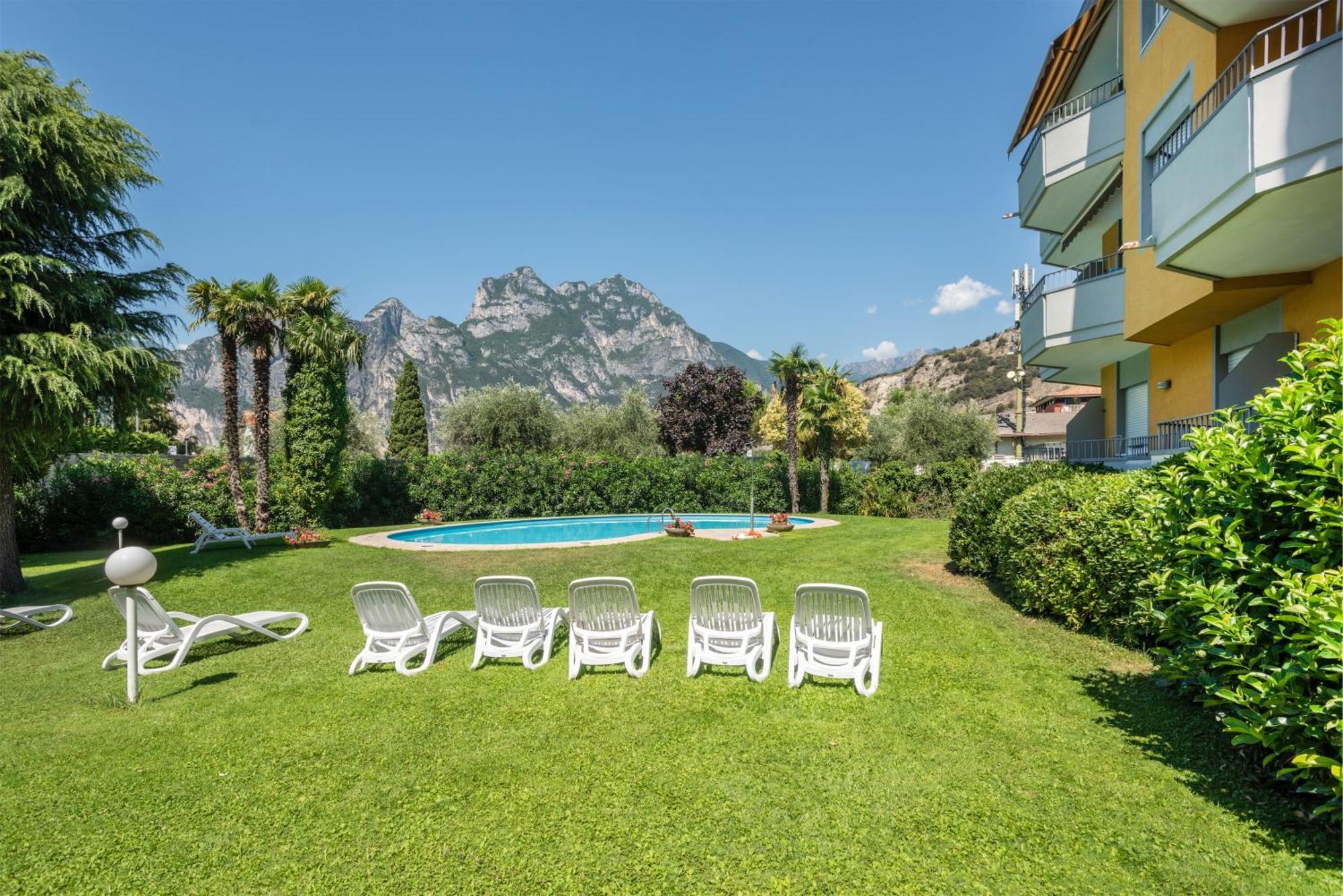 Апартаменты Casa Marco Торболе Экстерьер фото